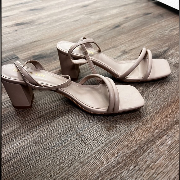 Shoe N’ Tale Strappy Heels with Square Toe - Picture 6 of 6